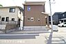 駐車場：【駐車場】敷地北側の駐車場。普通車が駐車可能な広さです