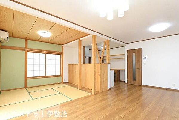 リビング/ダイニング 西坂元町　中古戸建