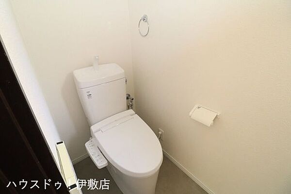 トイレを拡大表示