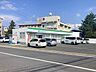 周辺：ファミリーマート養和病院前店 170m