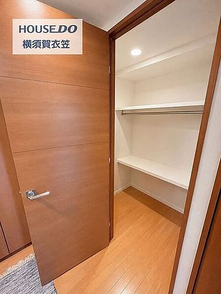 ※こちらの画像はAIにて家具を消しております。現況と異なる箇所がございますので、あらかじめご承知おきください。