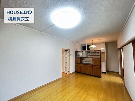 ※この画像はAIにて家具を消しております。