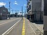 外観：前面道路含む現地写真