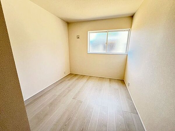 洋室を拡大表示