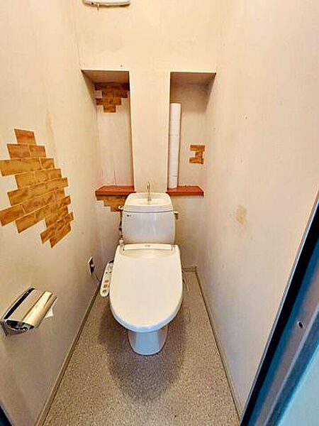 トイレを拡大表示