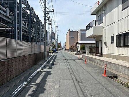 前面道路含む現地写真