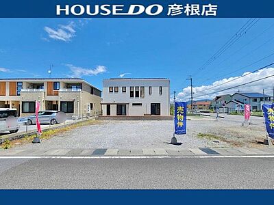 外観：建築条件なし！お好きなハウスメーカーや工務店でお家を建てることができます！！角地で通風・採光良好です◎