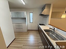大治町花常フケ:キッチン