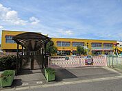 新居屋保育園　公立の認可保育園です。温かい雰囲気の保育園です。 850m