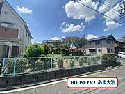 建築条件なしの土地です。お好きなハウスメーカーや工務店等での建築が可能。近隣にはスーパーや病院等の施設も充実♪安心して新生活をスタートしていただけそうです。
