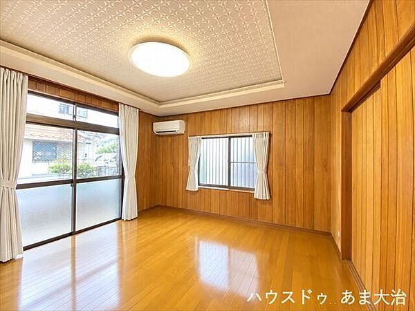 洋室