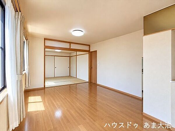 リビング/ダイニング