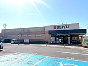 西友藤島店【生鮮食品から日用品まで揃う西友藤島店。24時間営業でいつでも買い物でき、豊富な品揃えと手頃な価格で家族の暮らしに寄り添う地域密着のスーパーマーケットです。】 1630m