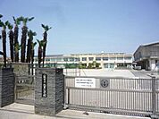 北里小学校【小牧市の公立小学校で比較的児童数が多く活気ある学校。同じ仲間とそのまま北里中学校へ進学でき、場所も近い為進学後も環境が変わりにくく安心です。学校HPでは行事などの様子を日々更新していま…