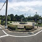 法花寺公園【周辺には住宅地が広がる落ち着いた環境に位置し、地域の子どもたちの遊び場や散歩コースとして親しまれている公園。身近に自然とふれあえる地域の憩いの場です。】 690m