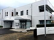 新井内科クリニック【新井内科クリニックは内科を中心に生活習慣病や風邪など幅広く診療し、地域に根ざしたかかりつけ医として身近で安心して相談できるクリニックです。】 1570m