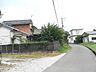 外観：前面道路含む現地写真
