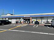 ローソン南国篠原東泉店 900m