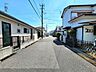 外観：前面道路含む現地写真