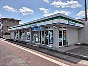 ファミリーマート 高知北竹島店 650m