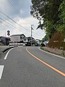 東側道路　南から北