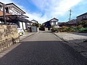 北側道路　西から東
