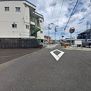 北側道路　西から東