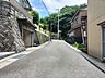 外観：南側道路 西から東方向