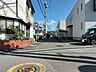 外観：南側道路 西から東方向