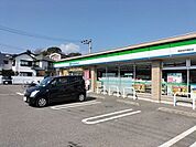 ファミリーマート 高知旭天神町店 300m