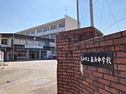 高知市立南海中学校 800m