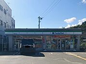 ファミリーマート高知万々店 500m