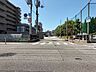 外観：前面道路含む現地写真