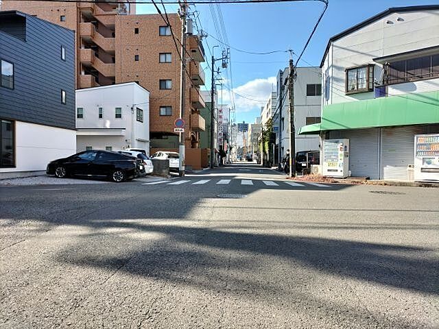 9 / 34