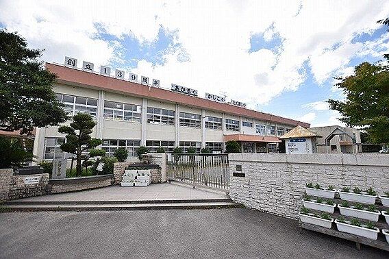 石谷小学校【鹿...