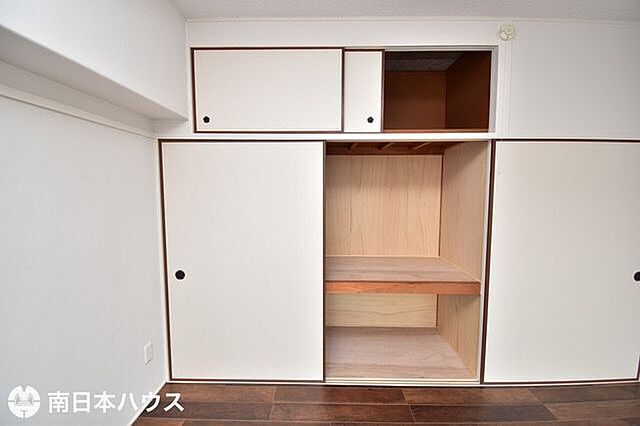 収納 トーカングランドマンション第2南林寺シーサイド 4階/-