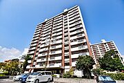 【鴨池ニュータウンサンハイツ7号棟】14階建ての1階部分のお部屋です！