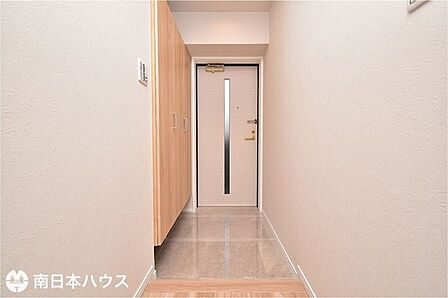 【玄関】大容量のシューズボックス付き！