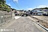 その他：【前面道路】北西向きの前面道路幅は約5ｍです！団地内の道路で交通量が少なく静かな住環境です♪