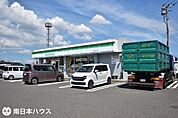 【ファミリーマート武岡五丁目店】鹿児島市小野町にあるコンビニです。 1520m