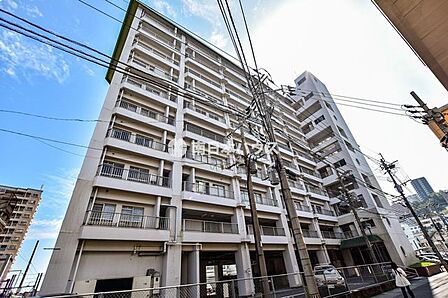 【唐湊スカイコーポの外観】