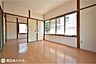 洋室：【洋室】2階洋室6帖！南・東向きの窓に面した明るい室内です♪