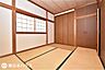 和室：【和室】2階6帖の和室です！収納が多いお部屋です♪