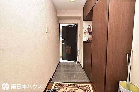 【玄関】大容量のシューズボックス付きです!