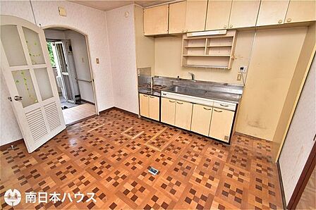 【ダイニングキッチンリフォーム前】令和8年8月21日　撮影キッチン新調、床・クロス張替えします！