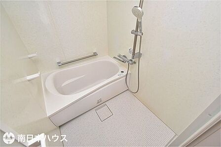 【浴室】2023年5月にリフォームをしてあります！浴室暖房乾燥機付きです♪