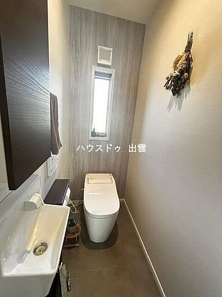 トイレを拡大表示