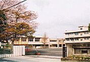 大野小学校 350m