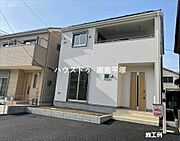 施工例※本物件画像は取引する建物とは、外壁・屋根・開口部・内装等の形状が異なります。