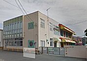 育英幼稚園 620m